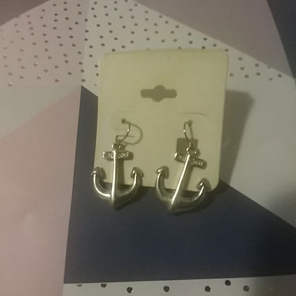 Jewelry - Silver Anchor Earrings
